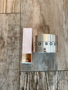 JLO BEAUTY Silver Glow Firming Body Balm - Hydrating Skin Treatment (Silver)